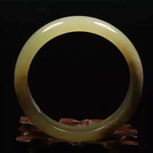 Natural Grade A, green Xiu Jade Bangle. 59mm
